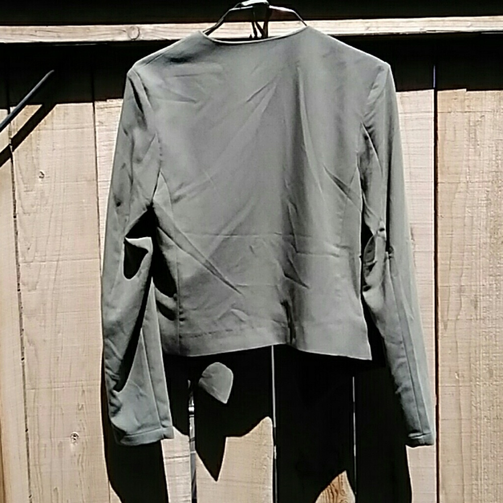 Jacket - Picture 2 of 3